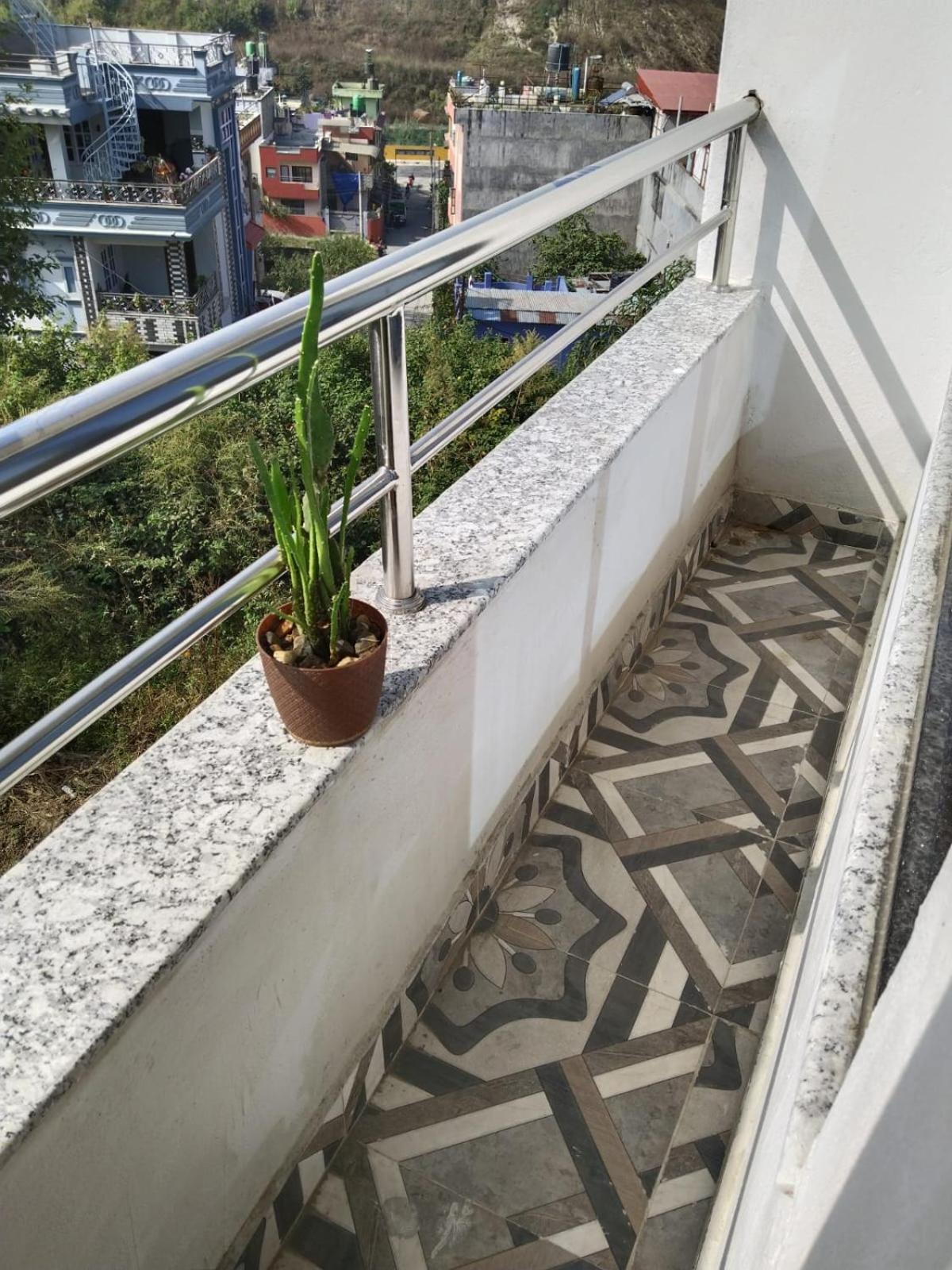 Kathmandu Airport View Hotel And Lodge ภายนอก รูปภาพ
